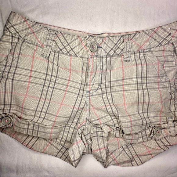 Aeropostale Lightweight Cargo Shorts Roll Cuffs, Gray Pink Plaid ~ Size 1/2 - Picture 7 of 8